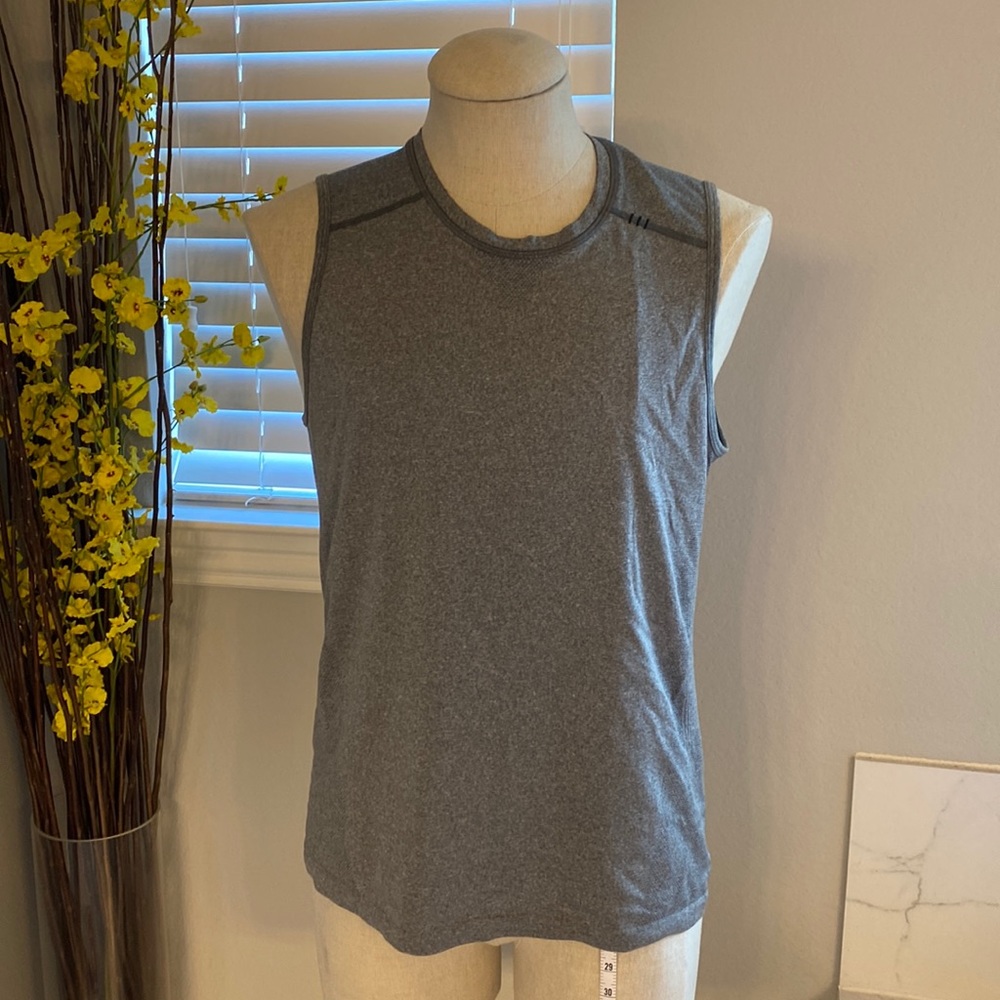 Lululemon Sleeveless Shirt Gray - Medium